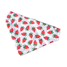 Load image into Gallery viewer, Strawberries & Cream