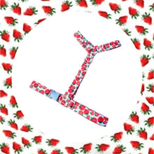 Load image into Gallery viewer, Strawberries & Cream