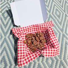 Load image into Gallery viewer, Pizza Meal Deal Chicago Style