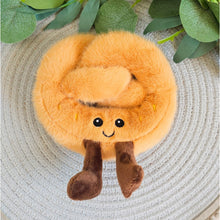 Load image into Gallery viewer, Perry Pretzel
