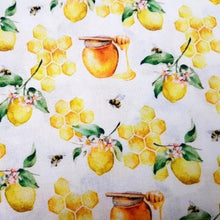 Load image into Gallery viewer, Honey Bee Bow Tie