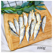 Load image into Gallery viewer, Sprats Large Dried Fish
