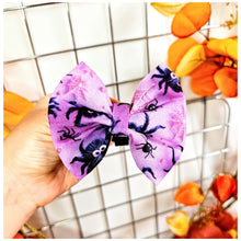 Load image into Gallery viewer, Creepin It Cute Bow
