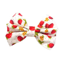 Load image into Gallery viewer, Strawberry Patch Bow Ties
