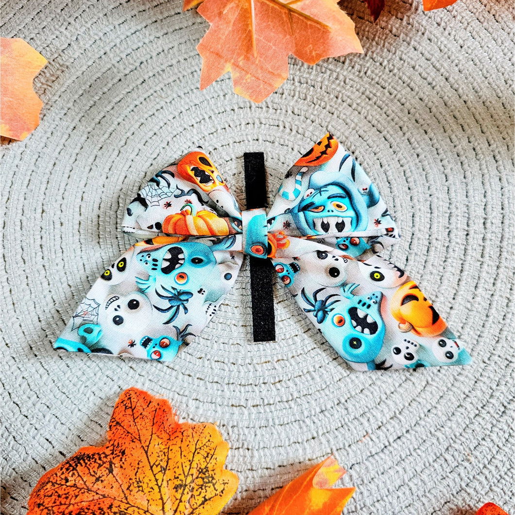 Howl Of The Dead Sailor Bows