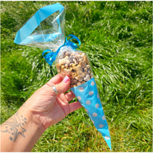 Load image into Gallery viewer, Biscuit Cone Of Treats
