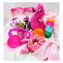 Load image into Gallery viewer, Ferdi Flamingo Maxi Hampers
